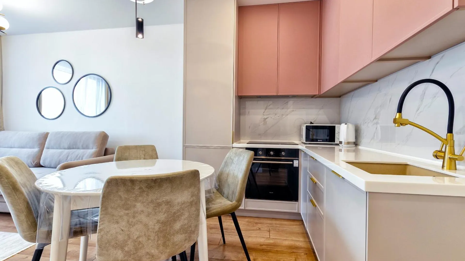 Apartment Оазис В Центре Столицы Astana